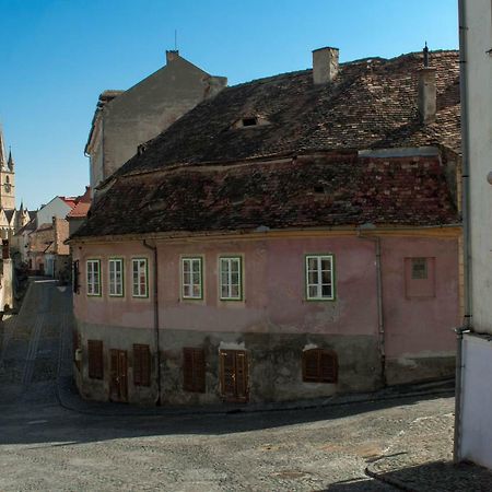 Wine Studio Central Residence Hermannstadt Exterior foto