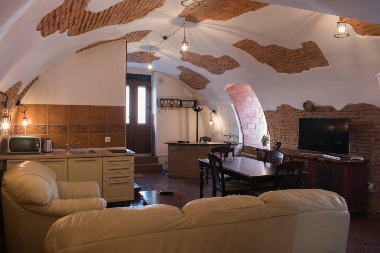 Wine Studio Central Residence Hermannstadt Exterior foto